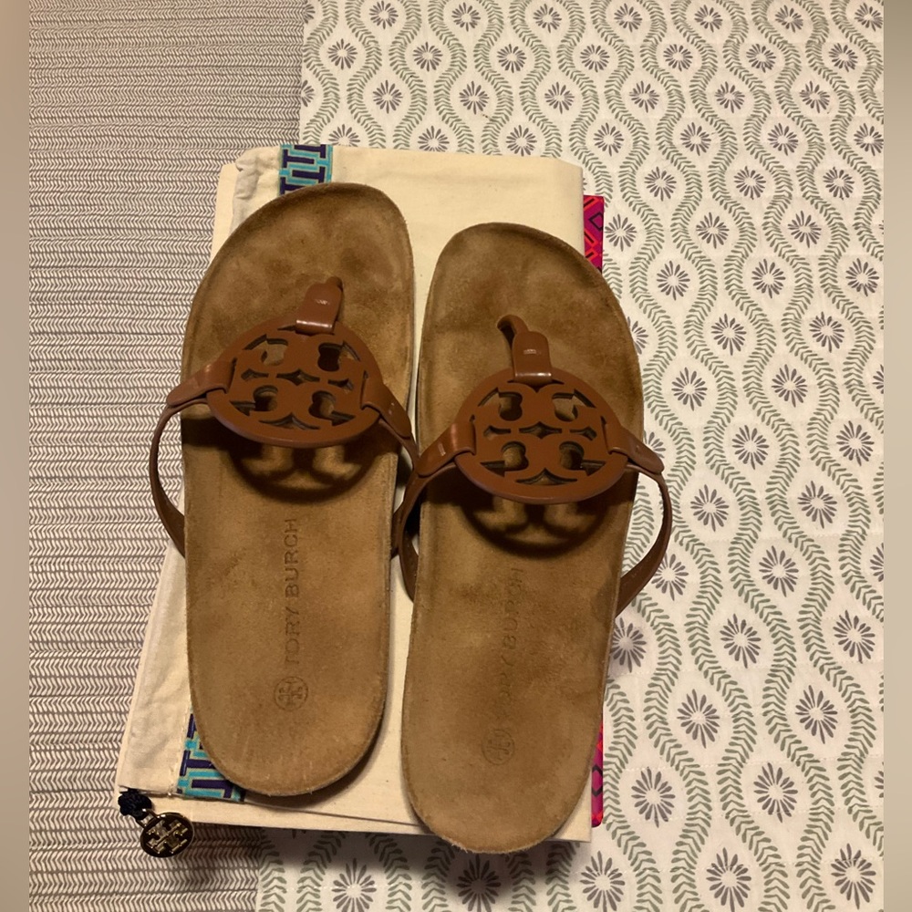 Tory Burch Miller Cloud sandal. Size 10
